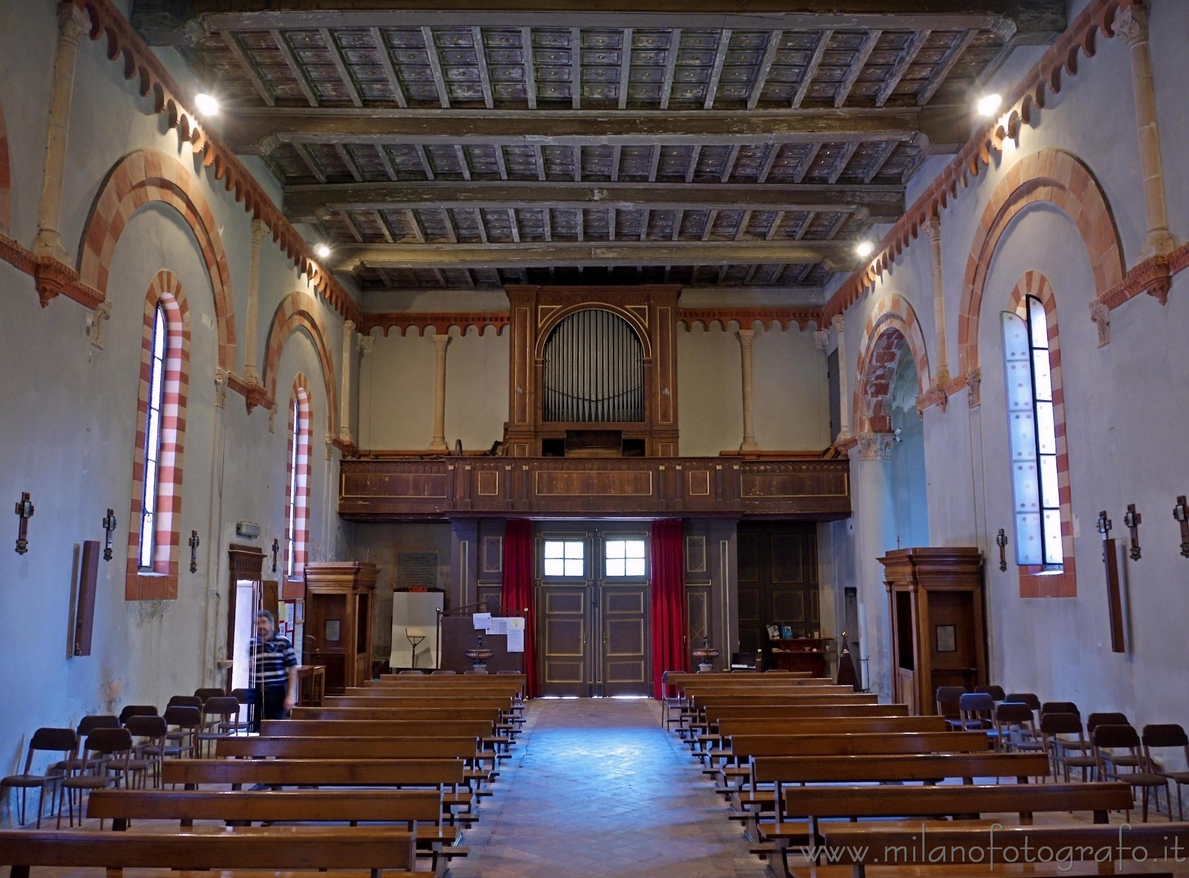 Milano - Interni dell'Abbazia di San Lorenzo in Monluè